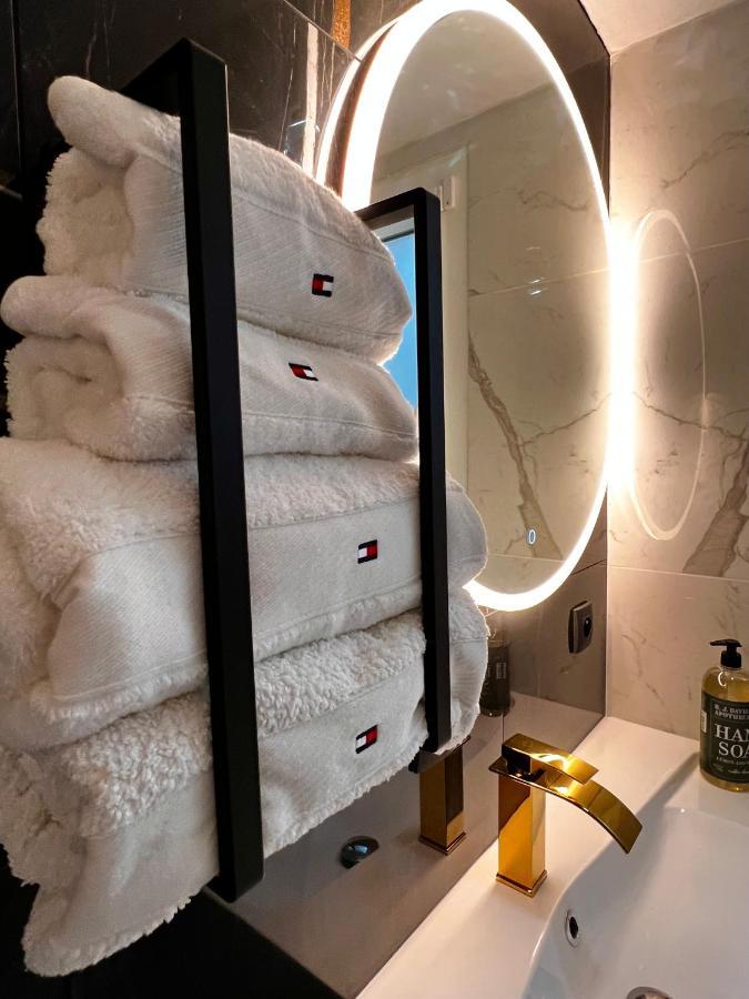 Palais 5Min Luxury&Cinema Studio Cannes Luaran gambar