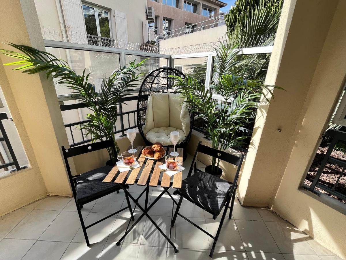 Palais 5Min Luxury&Cinema Studio Cannes Luaran gambar